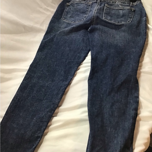 Maurices Dark Blue Ankle Jeans - Picture 3 of 3